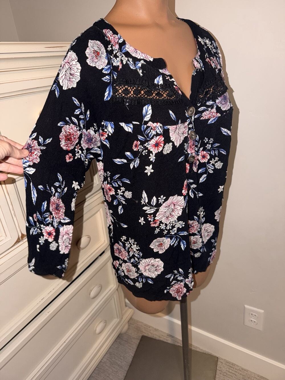 Beautiful Floral V Neck Blouse Shirt Women’s Career Casual XL